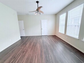 Building Photo - 7403 Bering Landing Dr