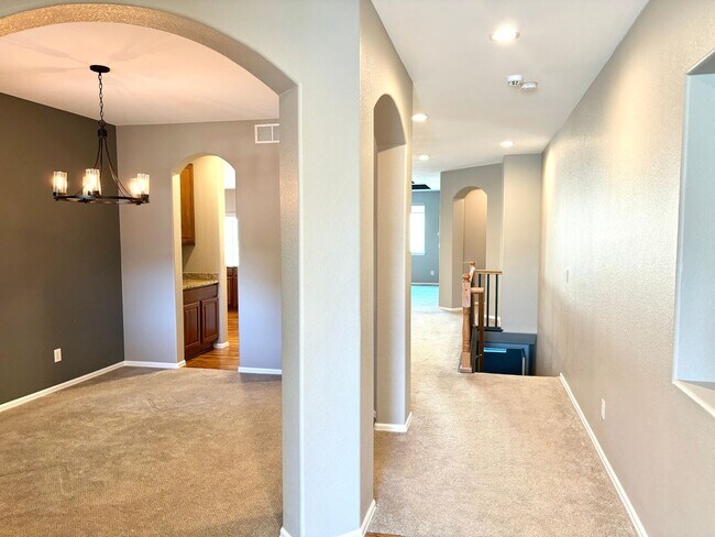 Building Photo - Like New Ranch Home in the Terrain-Castle ...