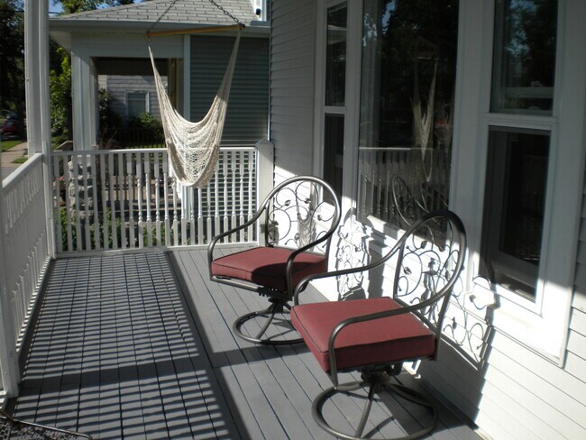 Porch space - 2607 Colfax Ave S
