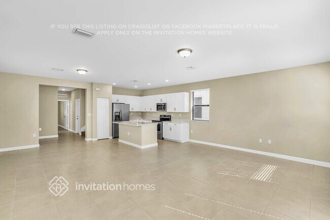 Building Photo - 3424 W 110th St