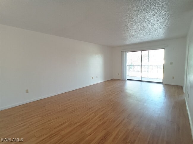 Building Photo - 4440 Orchid Blvd