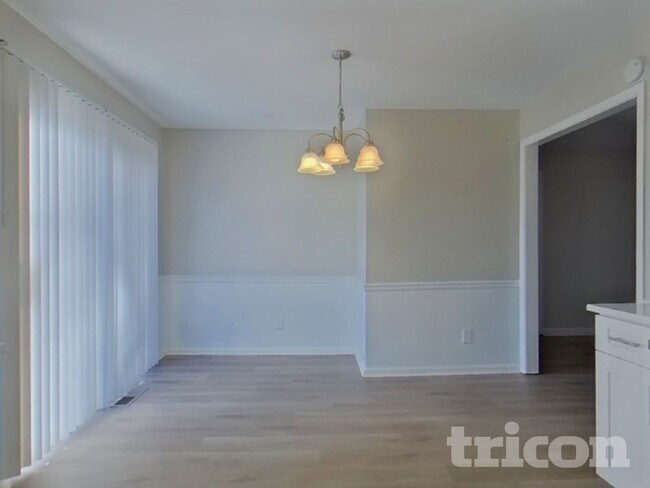 Foto del edificio - 4957 Horton Pl