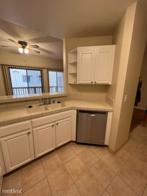 Building Photo - 2 br, 1 bath Condo - 1907 Magdalena Cir # 43