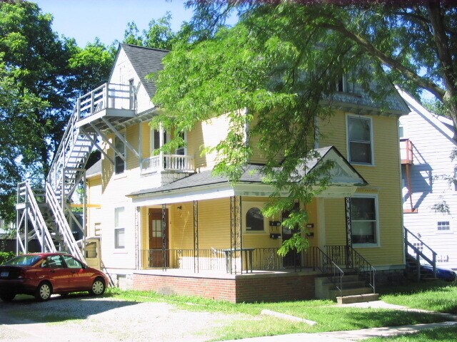 1004 Vaughn - 1004 Vaughn St