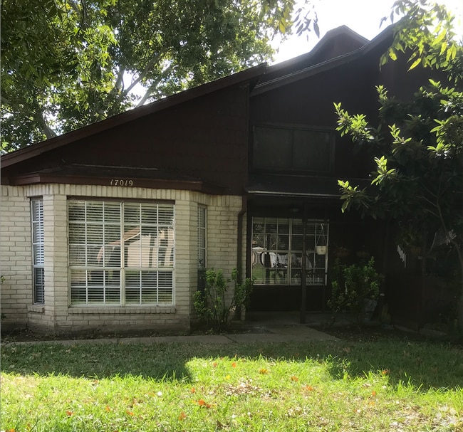 Building Photo - 17019 Mercado Dr