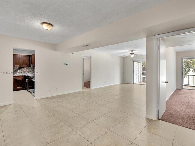 Foto del edificio - 614 NW 13th St