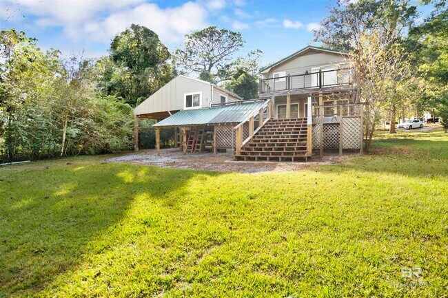 Foto del edificio - 18870 Highland Dr