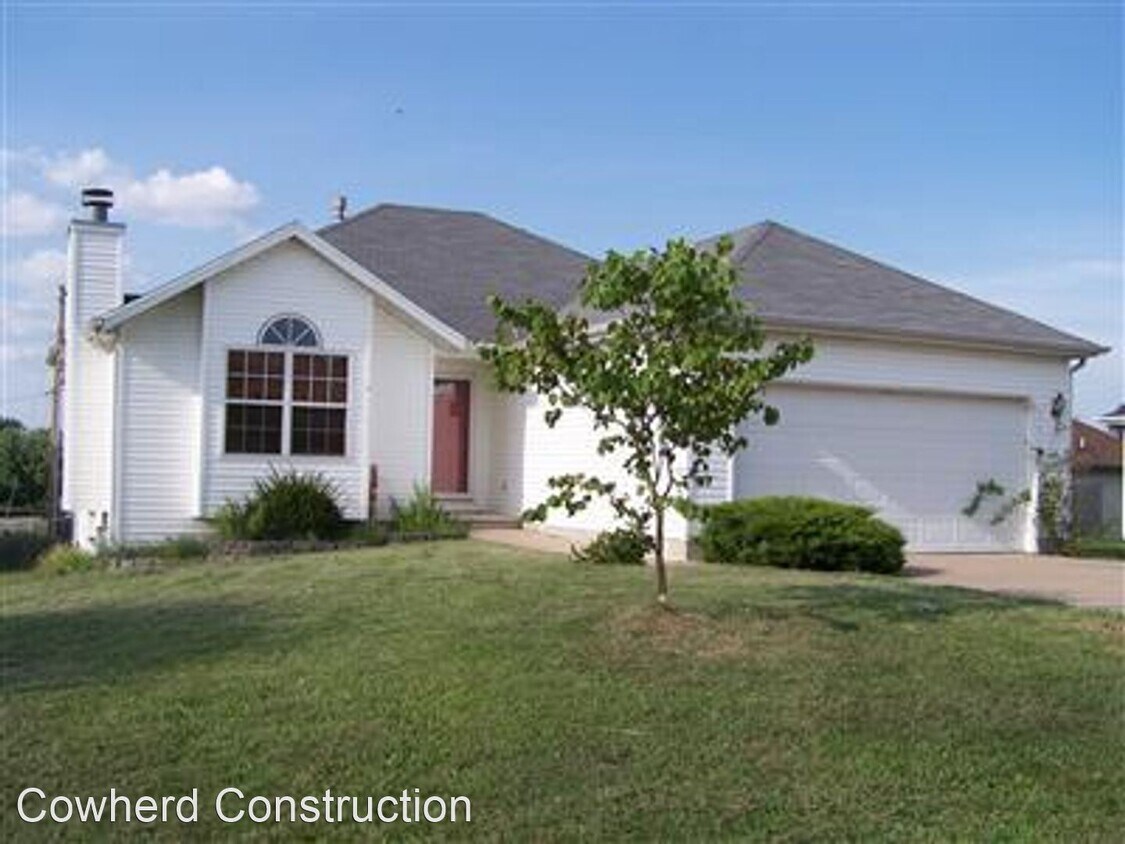 Primary Photo - 3 br, 2 bath House - 751 W Juniper