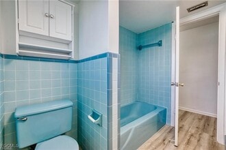 Building Photo - 5330 Nautilus Dr