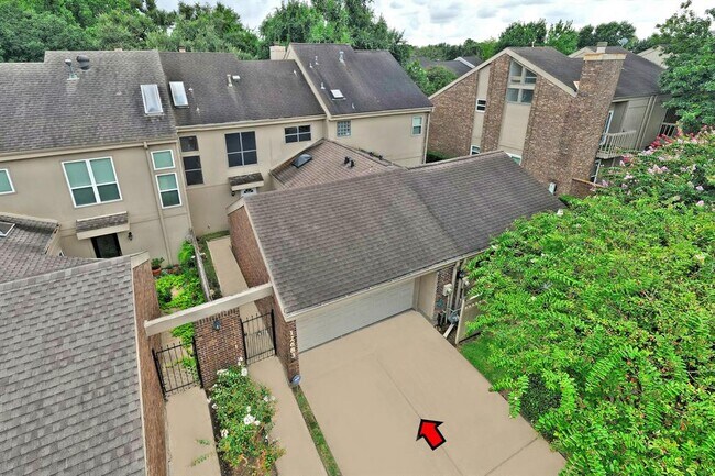 Foto del edificio - 12683 Briar Patch Dr
