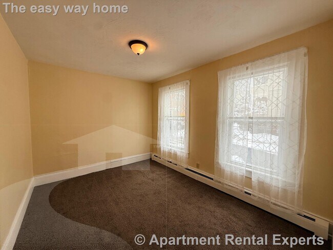 Foto del edificio - 15 Laurel St