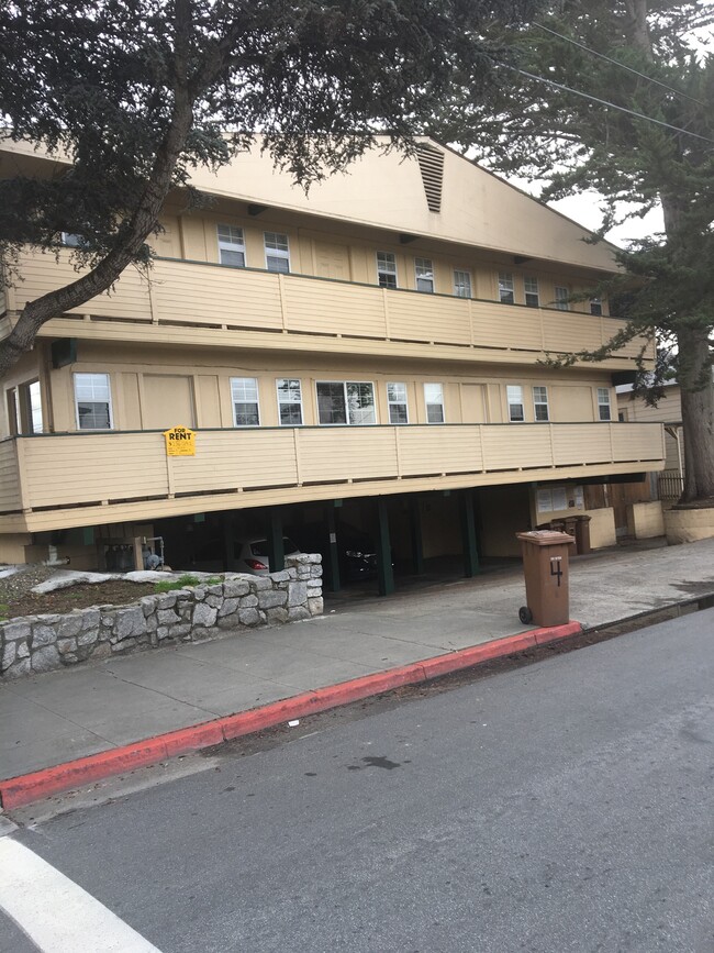 Building Photo - 302 Ocean Ave