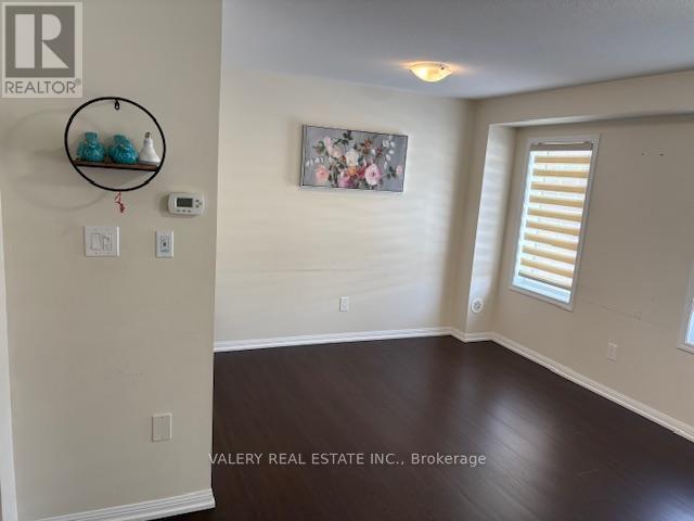 Photo du bâtiment - 27 Ariel Rd