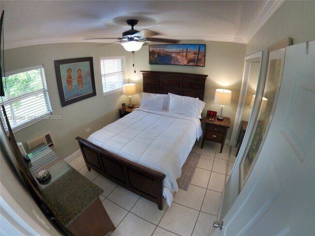 Foto del edificio - 6101 Rodman St