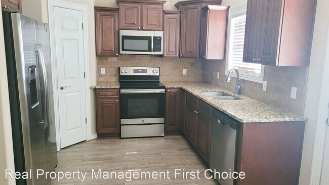 Foto del edificio - 3 br, 2.5 bath House - 6801 Maribette Road...