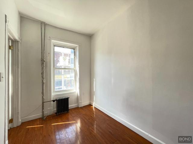 Foto del edificio - 2 bedroom in Brooklyn NY 11226