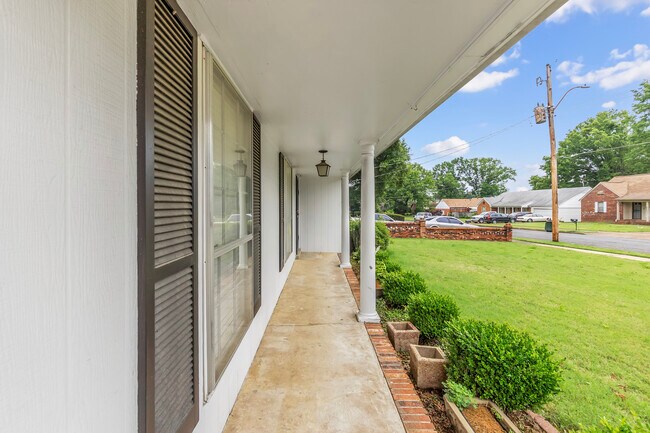 Foto del edificio - 5427 Shirlington Ave