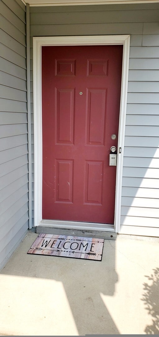 Photo - 3 Bedroom/2 Bath Charming Ranch House