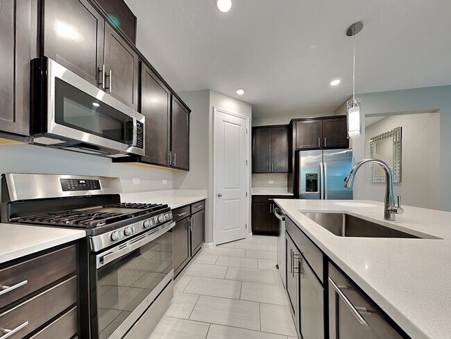 Building Photo - 4016 Swan Goose Ct