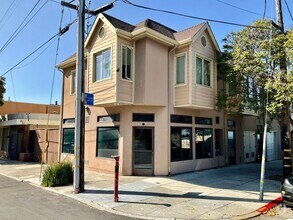 Building Photo - 740 Earl St