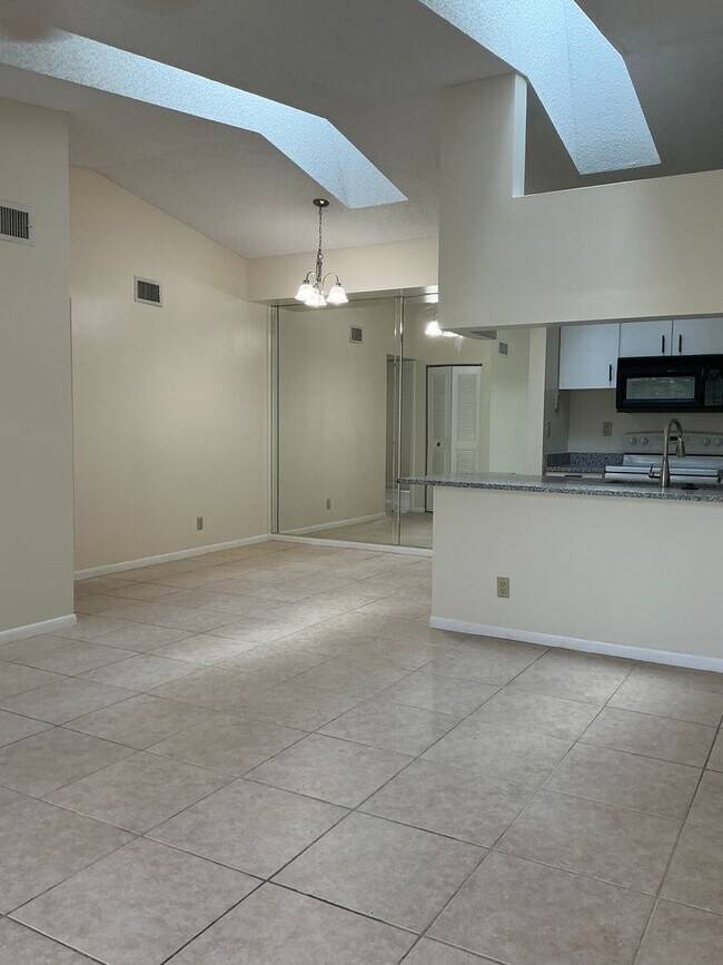 Foto del edificio - 2506 SE Anchorage Cove