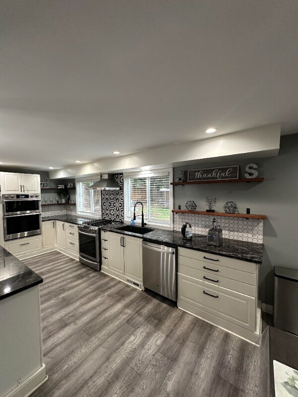 Building Photo - 9824 157th St E