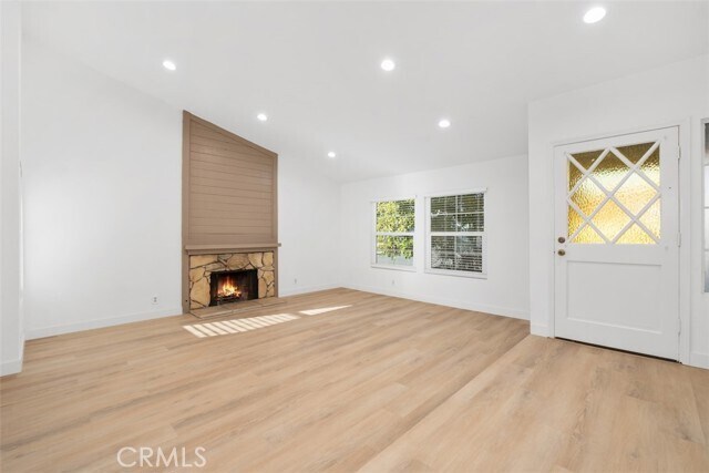 Foto del edificio - 2 Porter