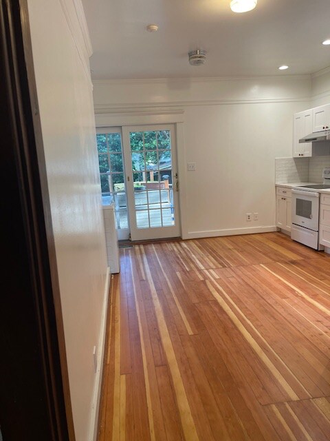 Foto del edificio - 4612 Meridian Ave N