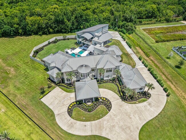 Foto del edificio - 4043 Maranatha Dr