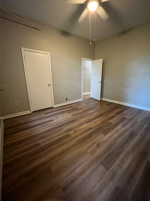 Foto del edificio - 1705 Sycamore St