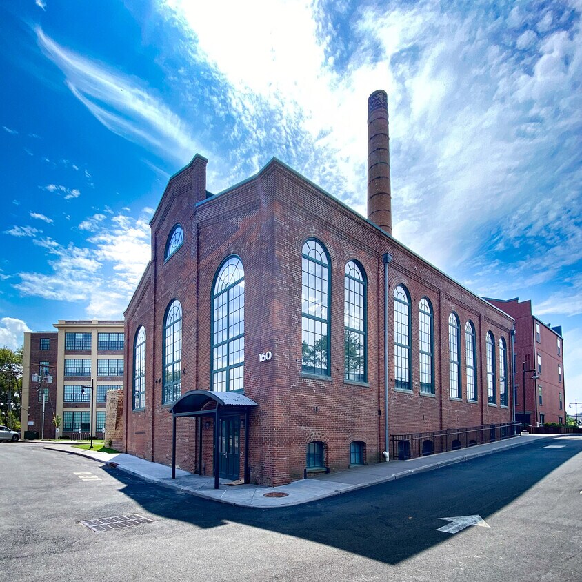 Whitlock Mills Apartments in Jersey City, NJ