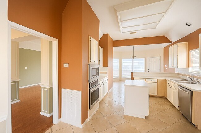 Foto del edificio - 6218 Paddle Wheel Dr