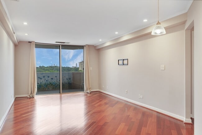 Foto del edificio - 1501 Clairmont Rd
