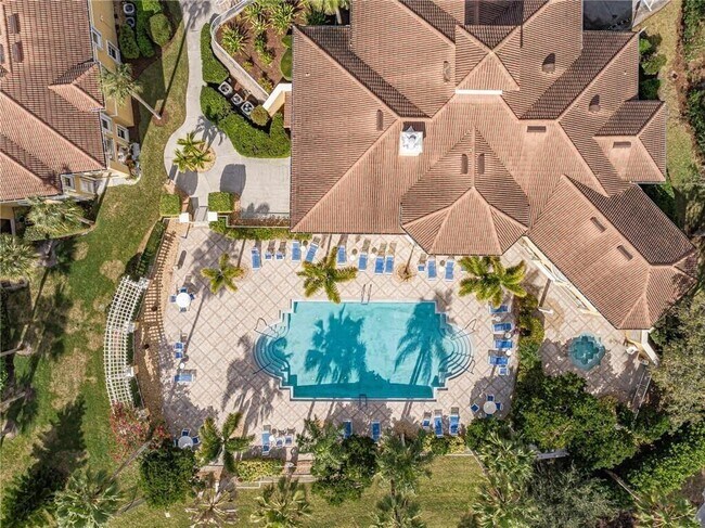 Foto del edificio - 5095 Fairways Cir