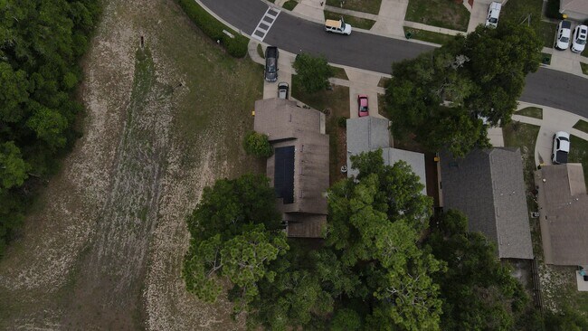 Foto del edificio - 357 Heritage Estates Ln