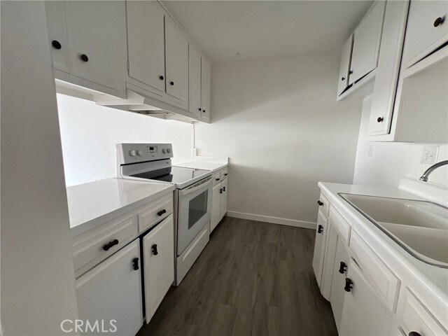 Foto principal - 171 E Ralston Ave