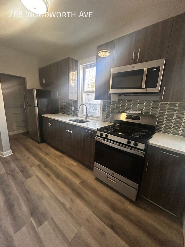 Building Photo - 268 Woodworth Ave