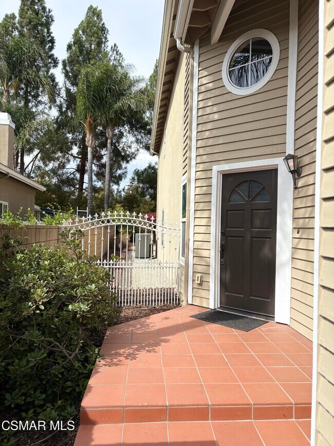 Foto del edificio - 12015 River Grove Ct