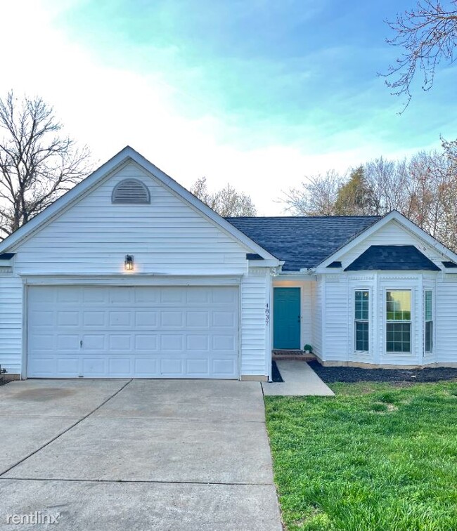 Building Photo - 4837 Renfrew Dr