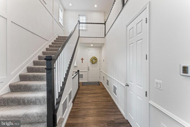 Building Photo - 7810 Bexley Ln
