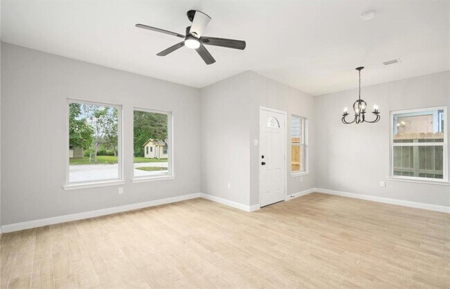 Foto del edificio - 4434 Davenport St