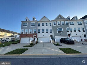 Building Photo - 20955 Brunswick Ln