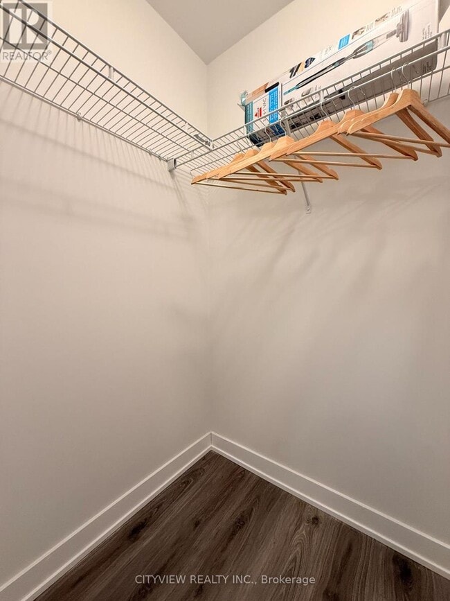 Building Photo - 4130 Parkside Village Dr