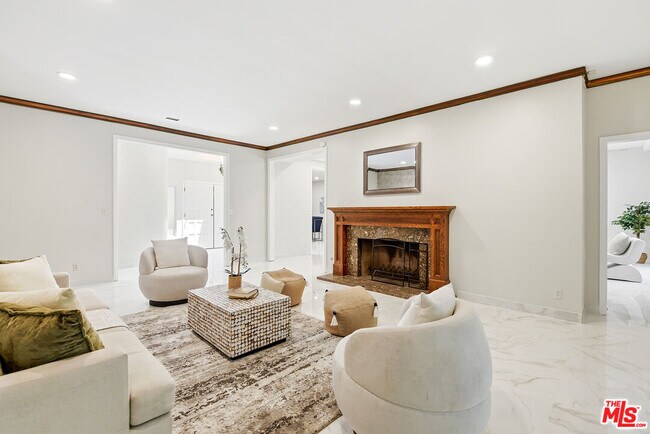 Foto del edificio - 11410 Canton Dr