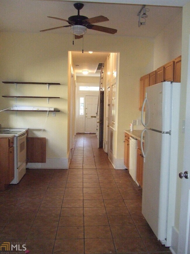 Building Photo - 207 W Huntingdon St