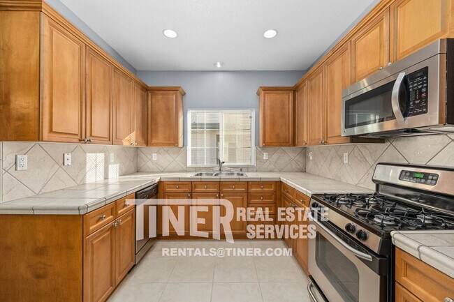 Foto del edificio - Three Bedroom Home near Sacramento River