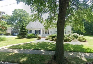 Building Photo - 155 Beech St