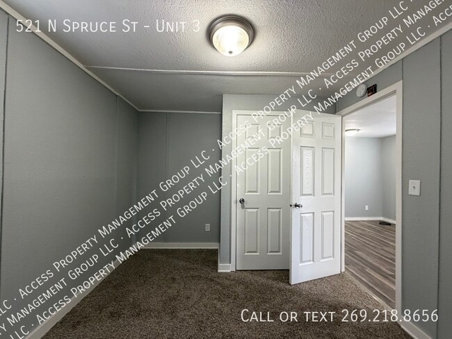 Foto del edificio - 521 Spruce St