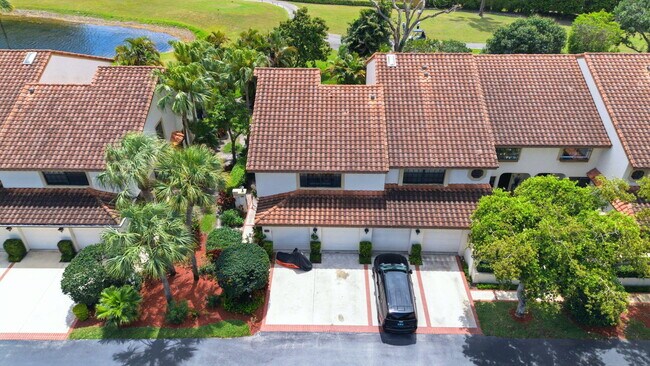 Foto del edificio - 7798 La Mirada Dr