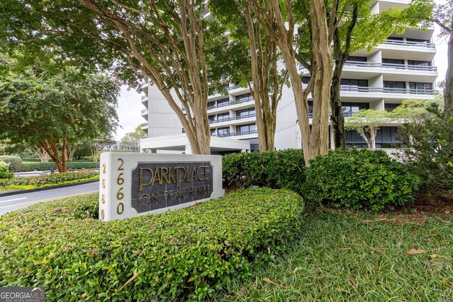 Building Photo - 2660 Peachtree Rd NW